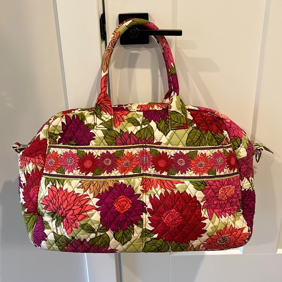 Vera Bradley Handbags - VERA BRADLEY WEEKENDER
